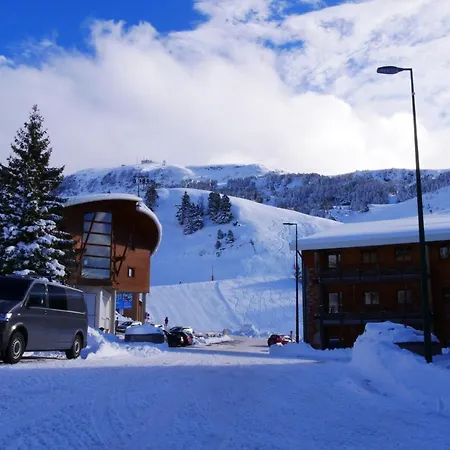 4 Personnes Au Pied Des Pistes. - Résidence * Les Balcons De Recoin * Chamrousse
