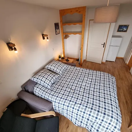 Appartement 4 Personnes Au Pied Des Pistes. - Résidence * Les Balcons De Recoin *